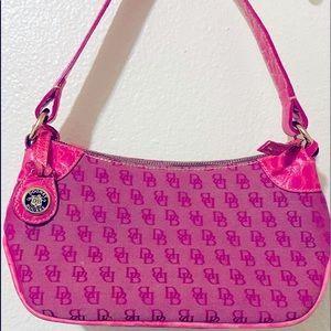 Dooney & Bourke shoulder bag